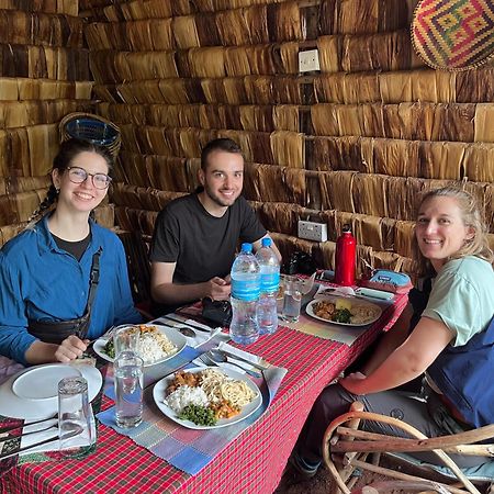 Апартаменты Ava Garden Backpackers Мто-ва-Мбу Экстерьер фото